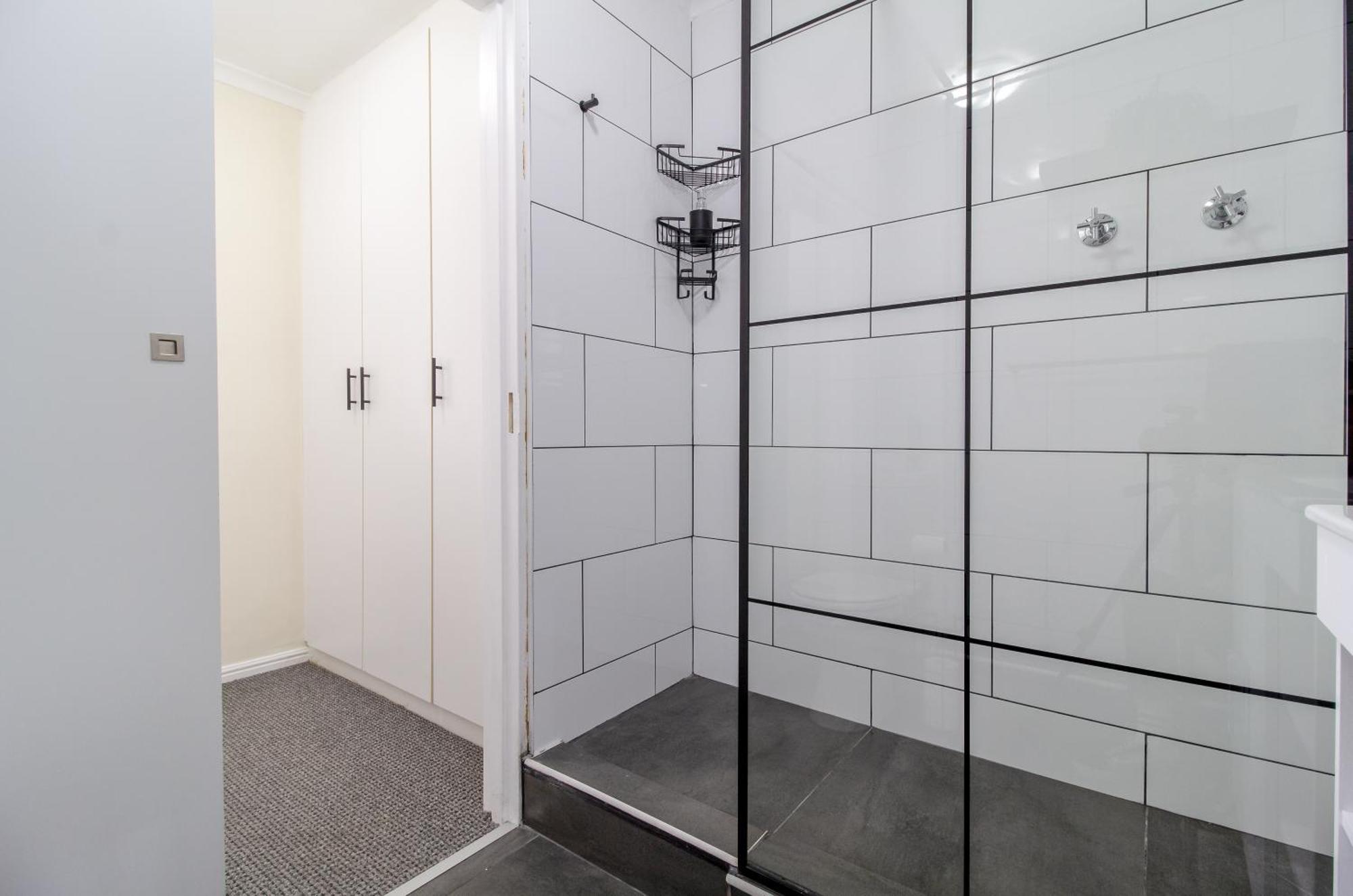 Sun And Surf Dolphin Ridge Apartment Cape Town